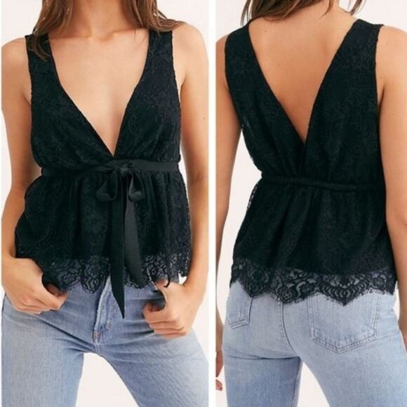 Free People black Chante lace romantic deep V camisole tank with bow size M - Picture 1 of 11